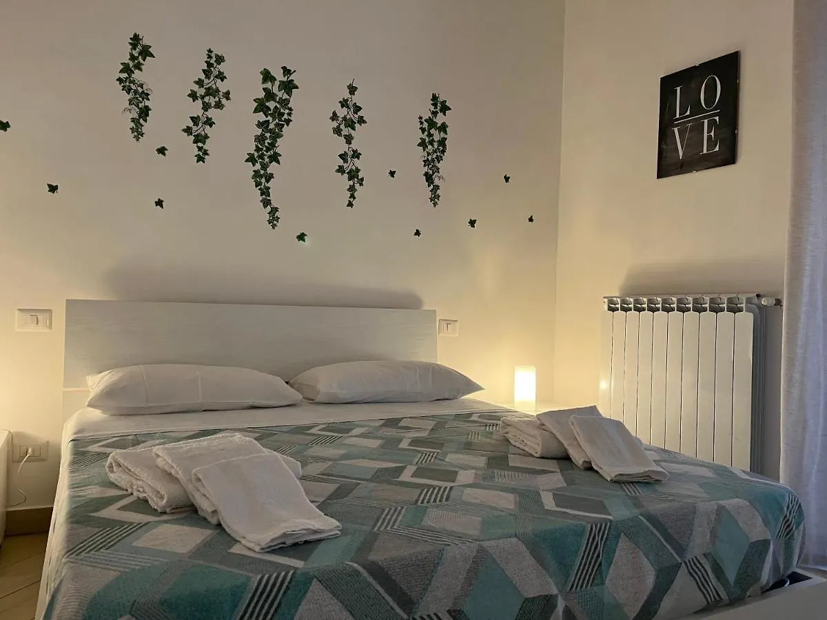 Il Vicoletto Apartment Naples Italy